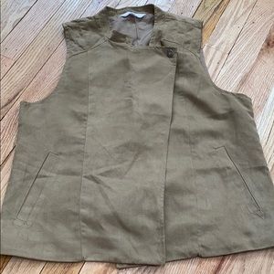 Jack vest size Small